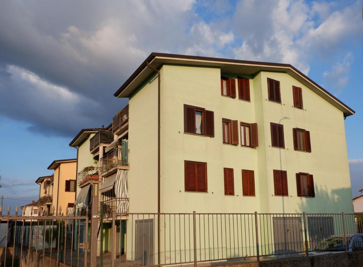 Latte E Menta Bed & Breakfast Motta Visconti Exterior photo