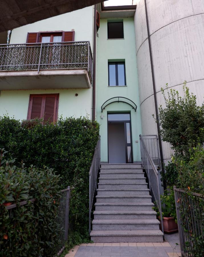 Latte E Menta Bed & Breakfast Motta Visconti Exterior photo